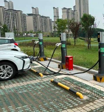 全市新能源充電樁數量已達3.2萬多個